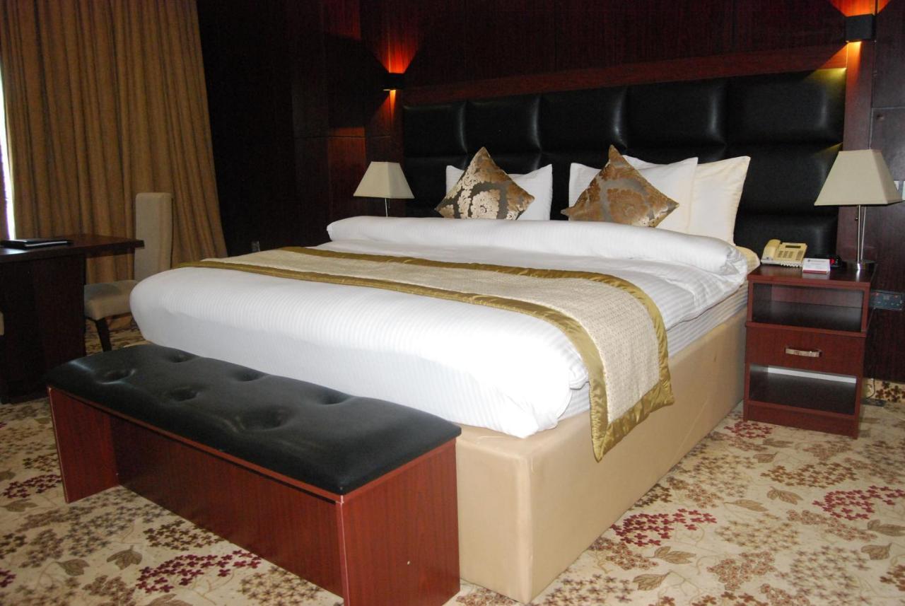 Best Western Plus Энугу Экстерьер фото