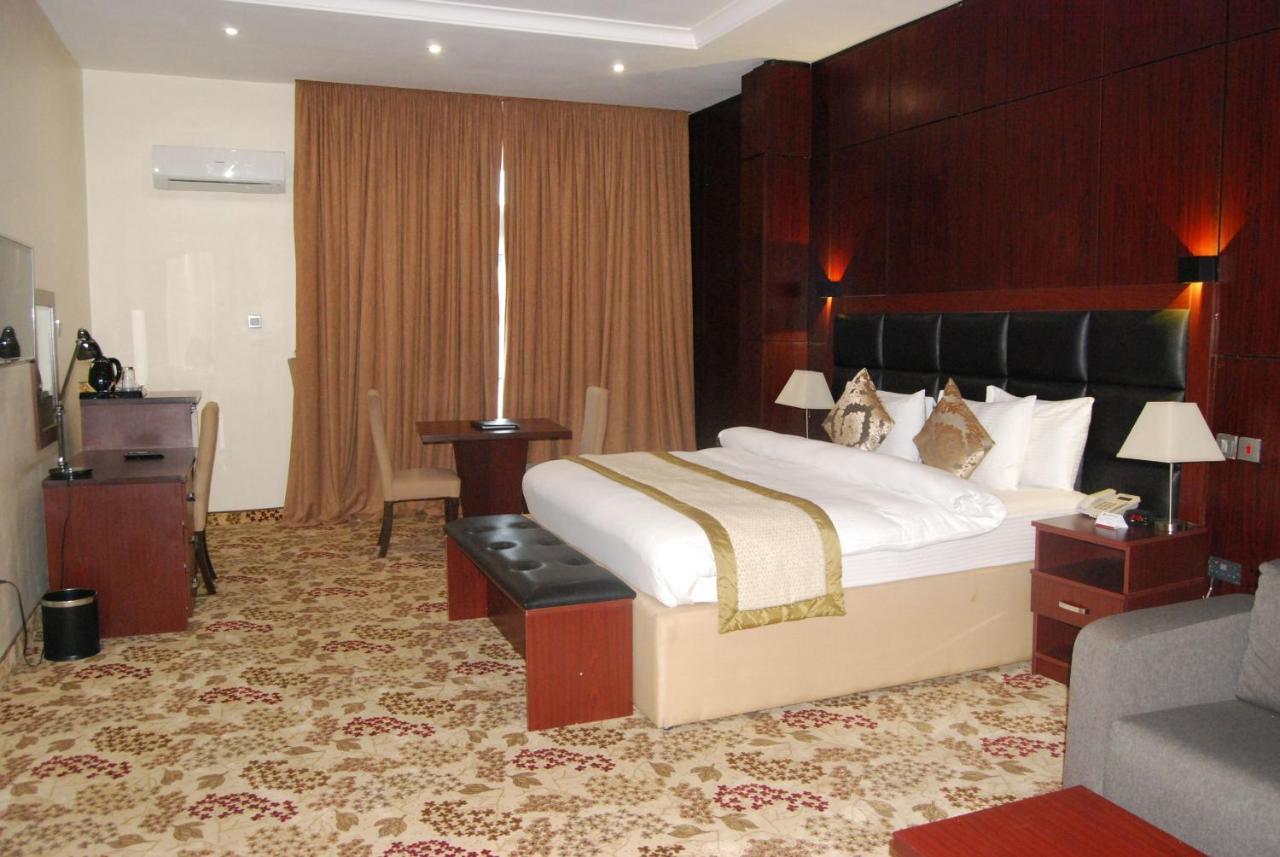 Best Western Plus Энугу Экстерьер фото