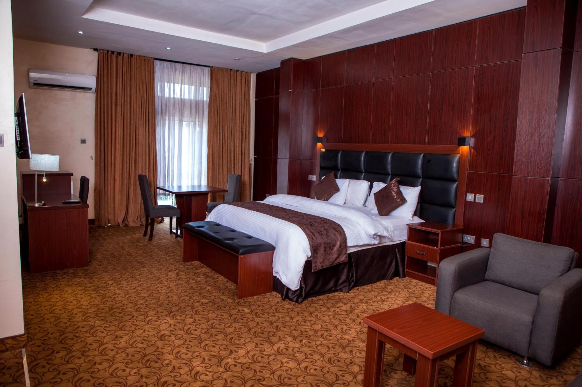 Best Western Plus Энугу Экстерьер фото