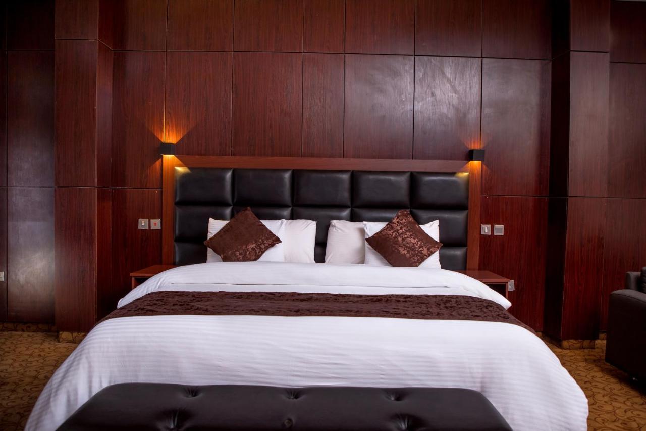 Best Western Plus Энугу Экстерьер фото