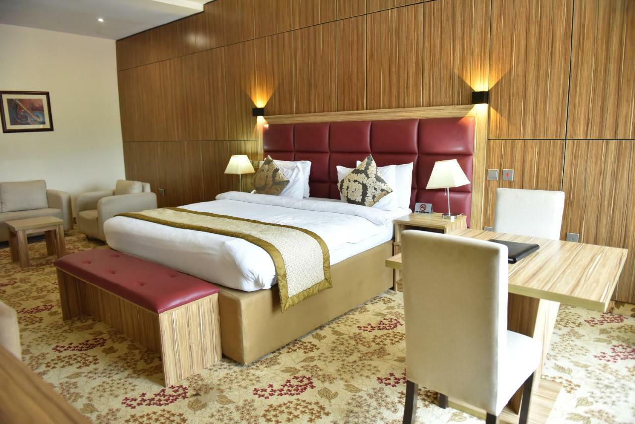 Best Western Plus Энугу Экстерьер фото