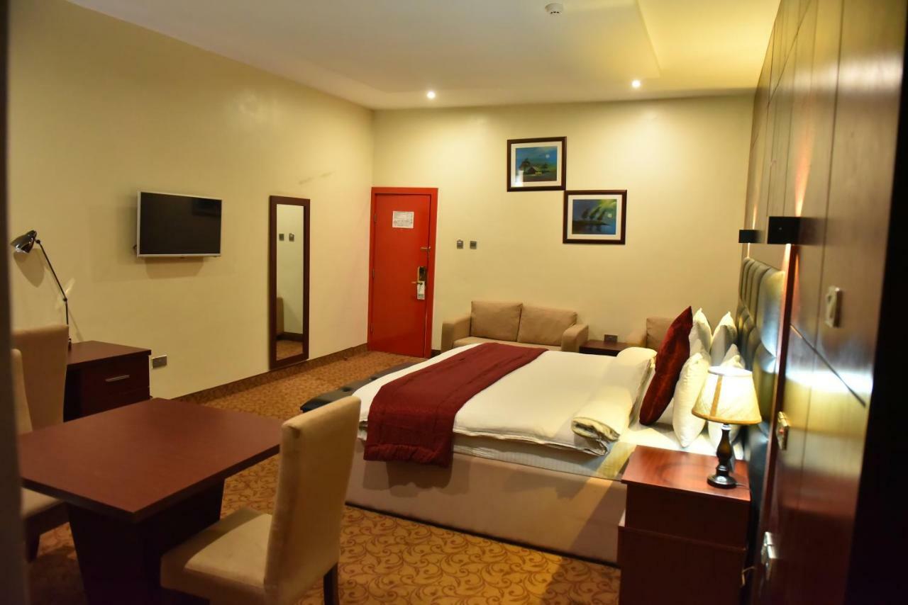 Best Western Plus Энугу Экстерьер фото