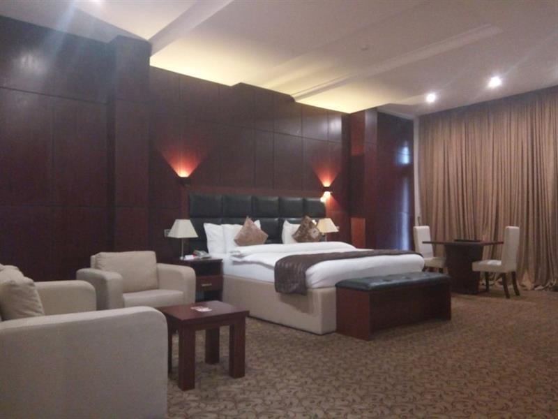 Best Western Plus Энугу Экстерьер фото