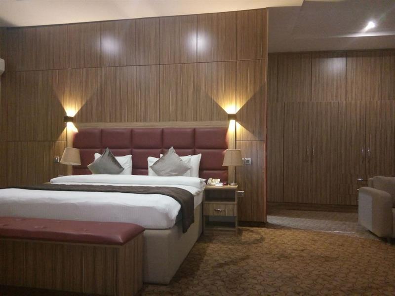 Best Western Plus Энугу Экстерьер фото